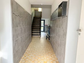 Investieren. Halten. Wachsen. - Treppenhaus