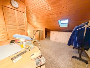 Ihre Zukunft beginnt hier: 4 Zimmer, Garten und jede Menge Möglichkeiten - Büro