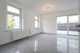 Kernsanierte Hofwohnung über 2 Ebeneren - große Terrasse, WE10 EG links // Bismarckhaus - Wohnbereich – 2-Zimmer-Etagenwohnung in Essen