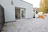 Kernsanierte Hofwohnung über 2 Ebeneren - große Terrasse, WE10 EG links // Bismarckhaus - Rückansicht – Wohnhaus der 2-Zimmer-Etagenwohnung in Essen