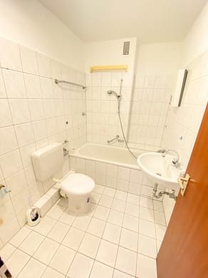 2-Zimmer-Wohnung in Herne City | Wohnberechtigungsschein - Badezimmer