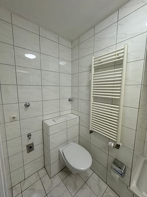 Exklusives 1-Zimmer-Wohnparadies in Essen-Stadtwald - Badezimmer