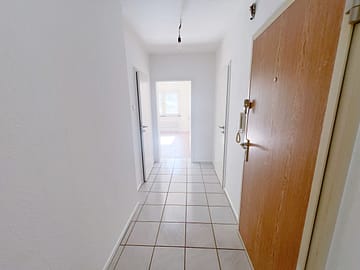 Freie EG Wohnung in Holsterhausen - Flur