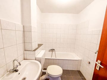 3-Zimmer-Wohnung in Herne City | Wohnberechtigungsschein - Badezimmer