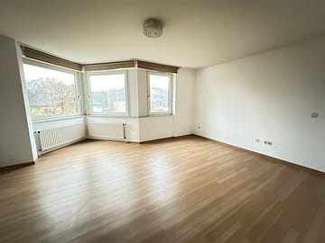 Barrierefreies Appartement in gepflegter Anlage am Stadtwaldplatz // 410 - Appartementraum