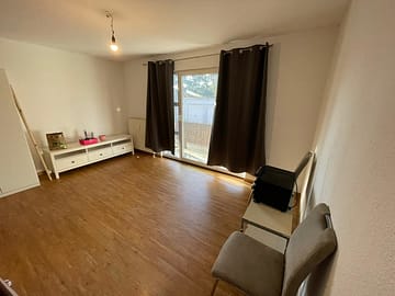Charmantes Appartement mit Balkon und Stellplatz in Essen Frillendorf - Schlaf und Wohnraum