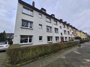 schöne Altbau Wohnung mit 3 luftigen Zimmer im Essener Süden und großem Balkon - Hausansicht
